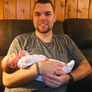 Meet your Posher, Adam